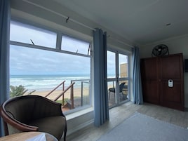 Family Room | In-room safe, free WiFi, bed sheets