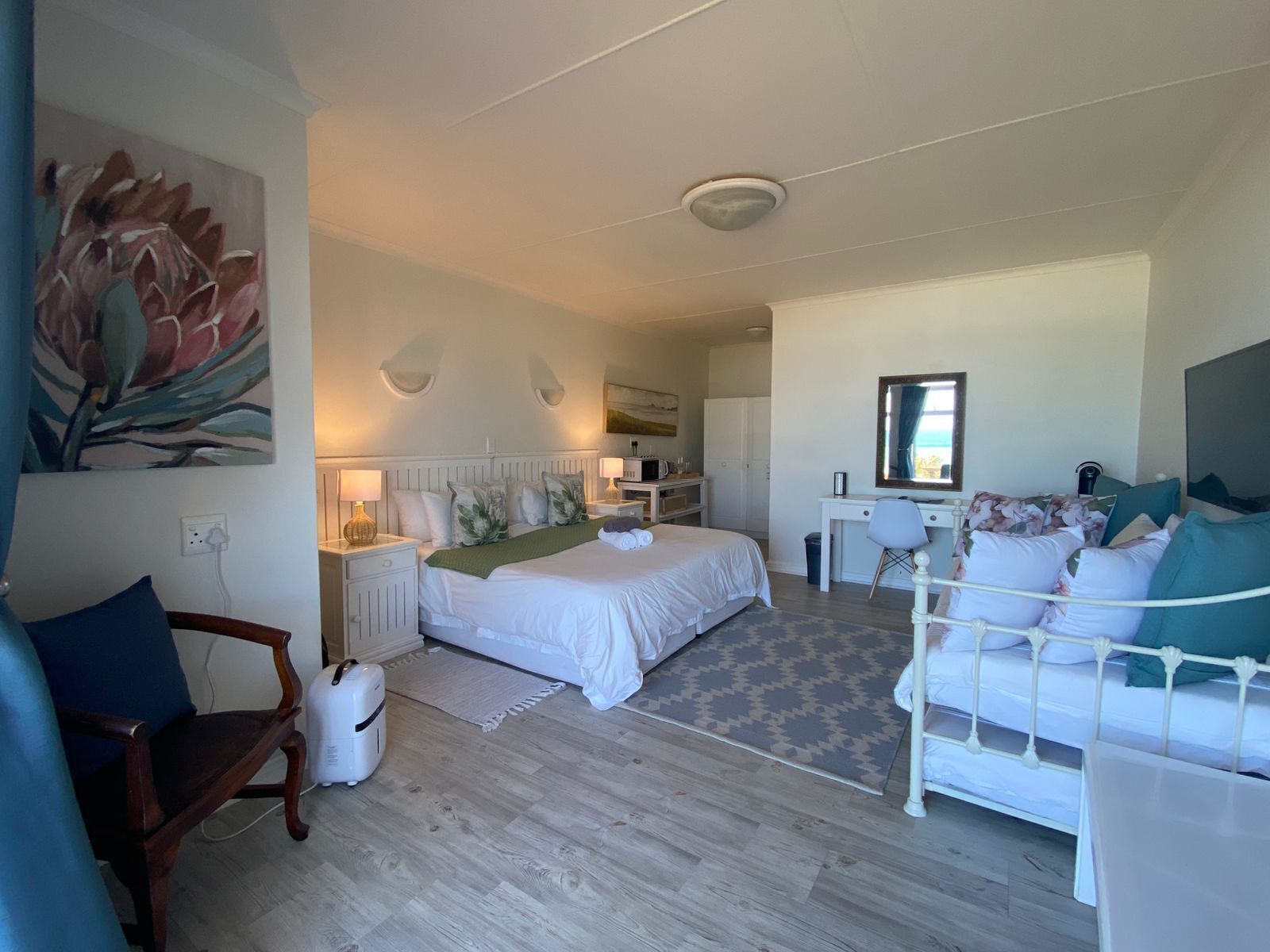 Comfort Quadruple Room, 1 Bedroom, Ocean View, Ground Floor | In-room safe, free WiFi, bed sheets