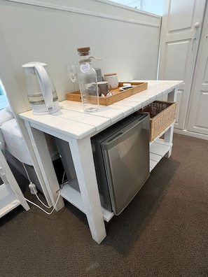 Quarto conforto | Cofres nos quartos, Wi-Fi de cortesia, roupa de cama