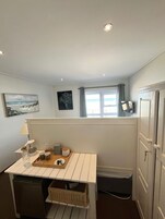 Comfort Room | In-room safe, free WiFi, bed sheets