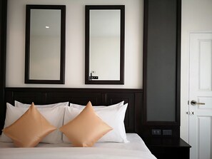 Standard Villa, 1 Bedroom, Pool View | Minibar, in-room safe, desk, free WiFi - T Villas Huahin (Hua Hin)
