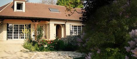 Voorkant van accommodatie