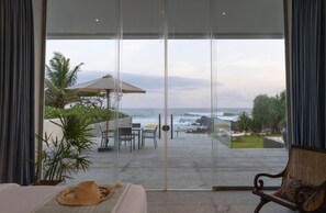 Suite Studio Luxe, 1 très grand lit, vue mer | Vue de la chambre