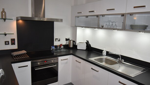 Private kitchen - Shortletting by Centro Ap. - Alpha House (Northampton)