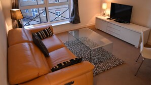 Living area - Shortletting by Centro Ap. - Alpha House (Northampton)