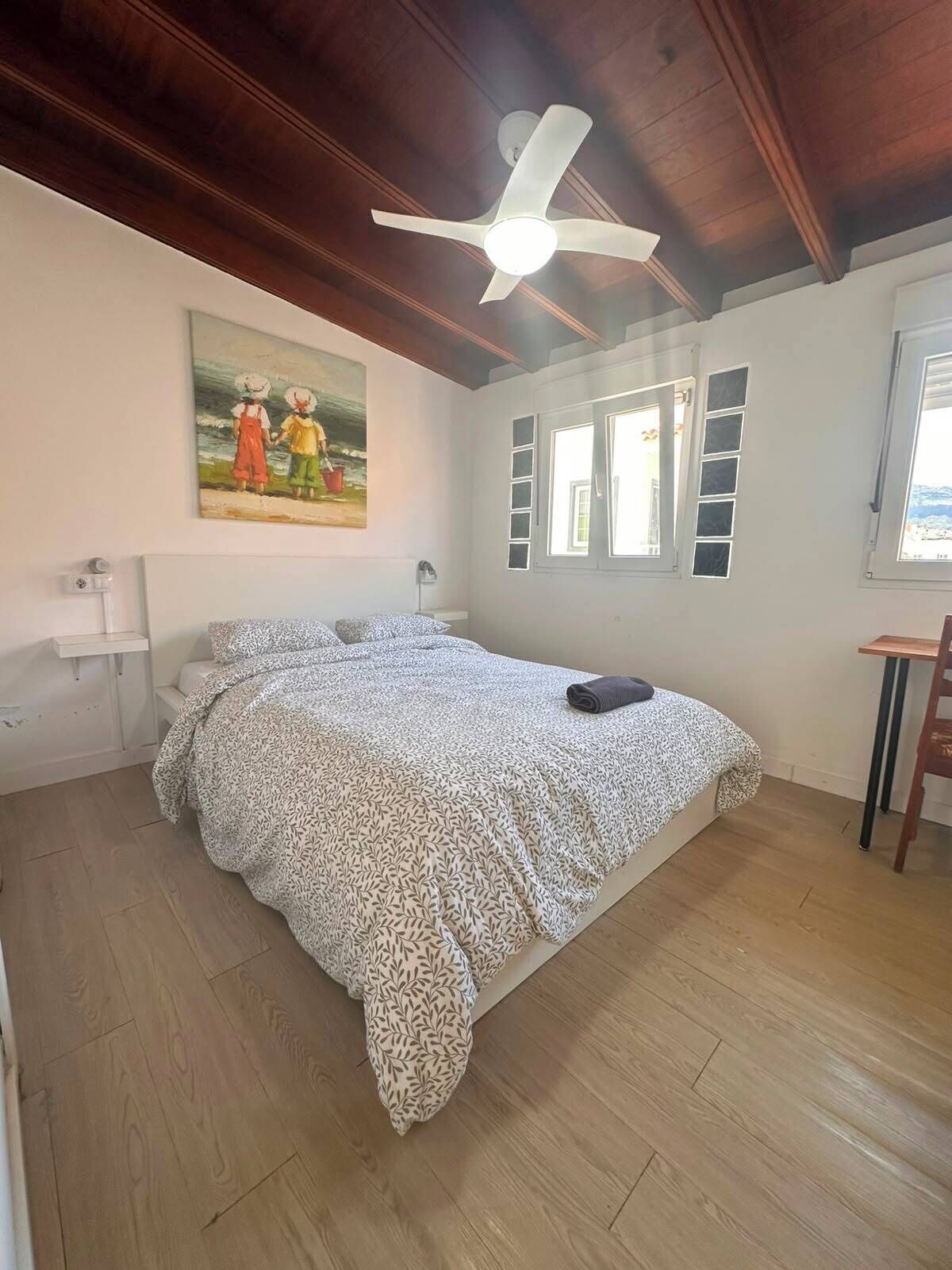 Double Room, Private Bathroom (3) | Blackout drapes, free WiFi, bed sheets
