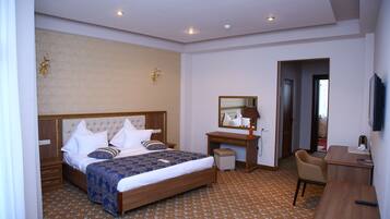 Standard Double Room | In-room safe, desk, iron/ironing board, rollaway beds