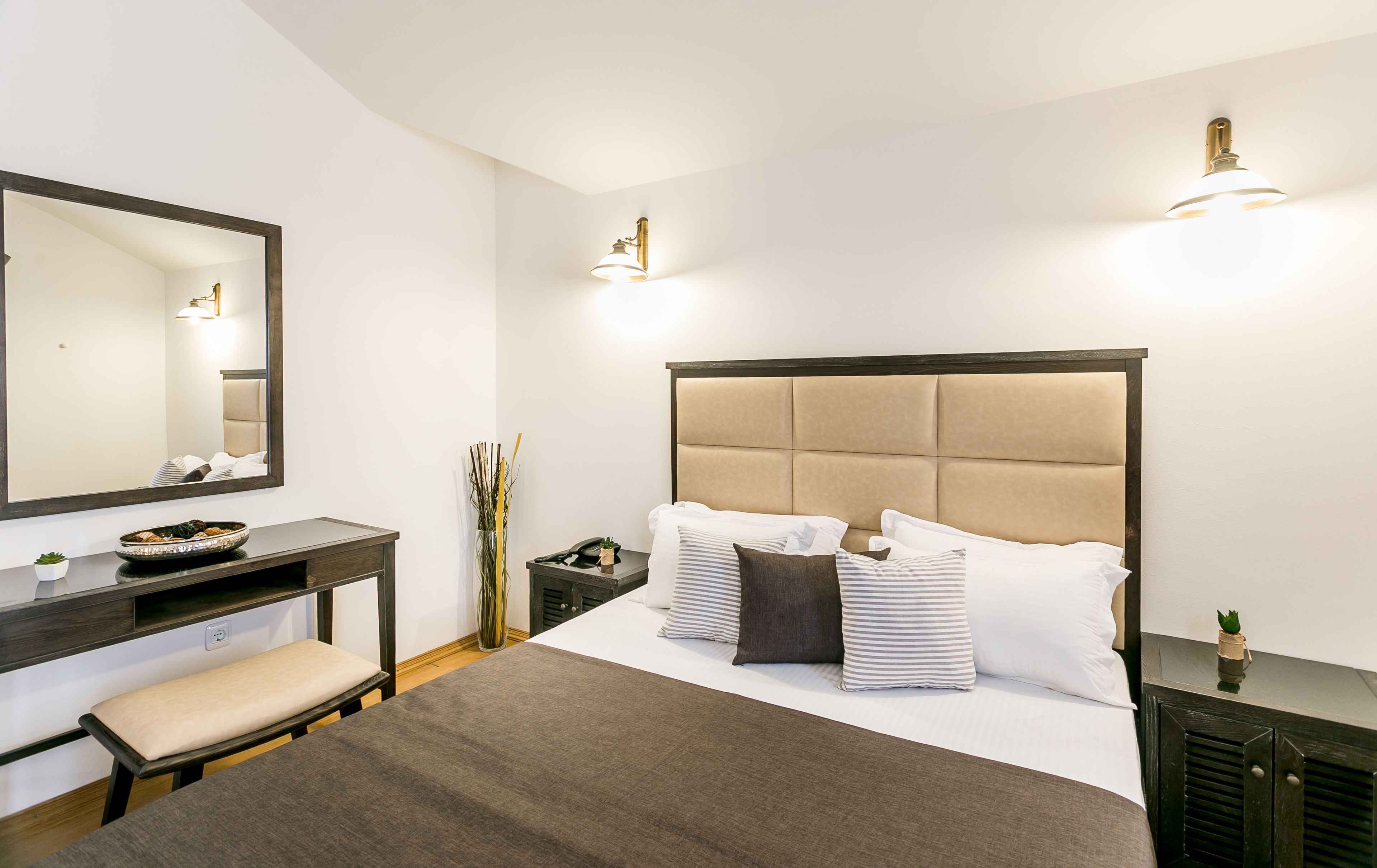 suite, 1 bedroom | frette italian sheets, premium bedding, memory-foam beds, minibar