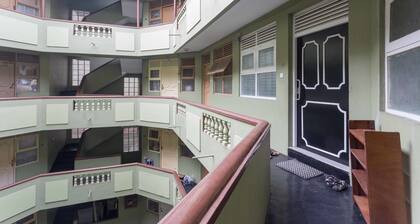 Manning Apartment