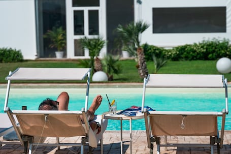 Piscina externa sazonal