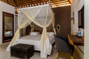 Bungalow Superior, nhiều giường | Két bảo mật tại phòng, truy cập Internet không dây miễn phí 