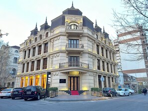 Property entrance - İstanbul Gold Hotel Baku (Baku)