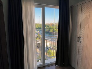 Standard Double or Twin Room | Desk, free WiFi, bed sheets - Hotel Mandalin (Antalya)