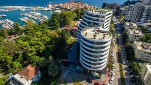 Front of property - ROYAL GARDENS Apartments (Budva)