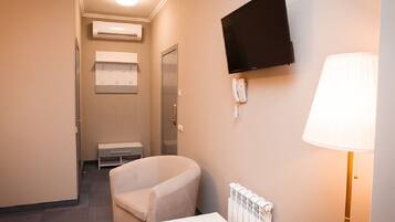 Kahden hengen economy-huone | Huoneen varustelu