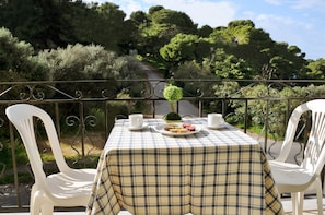 Studio, Partial Sea View | Terrace/patio