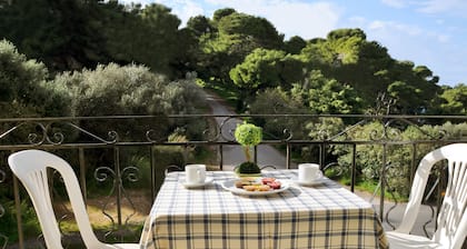 Kastro Hotel