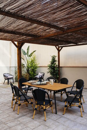 Terrace/patio - La Rosa by The Streets (Barcelona)