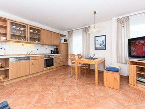 Køleskab, mikrobølgeovn, ovn, opvaskemaskine