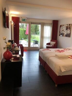 Chambre Double, 2 lits une place, terrasse