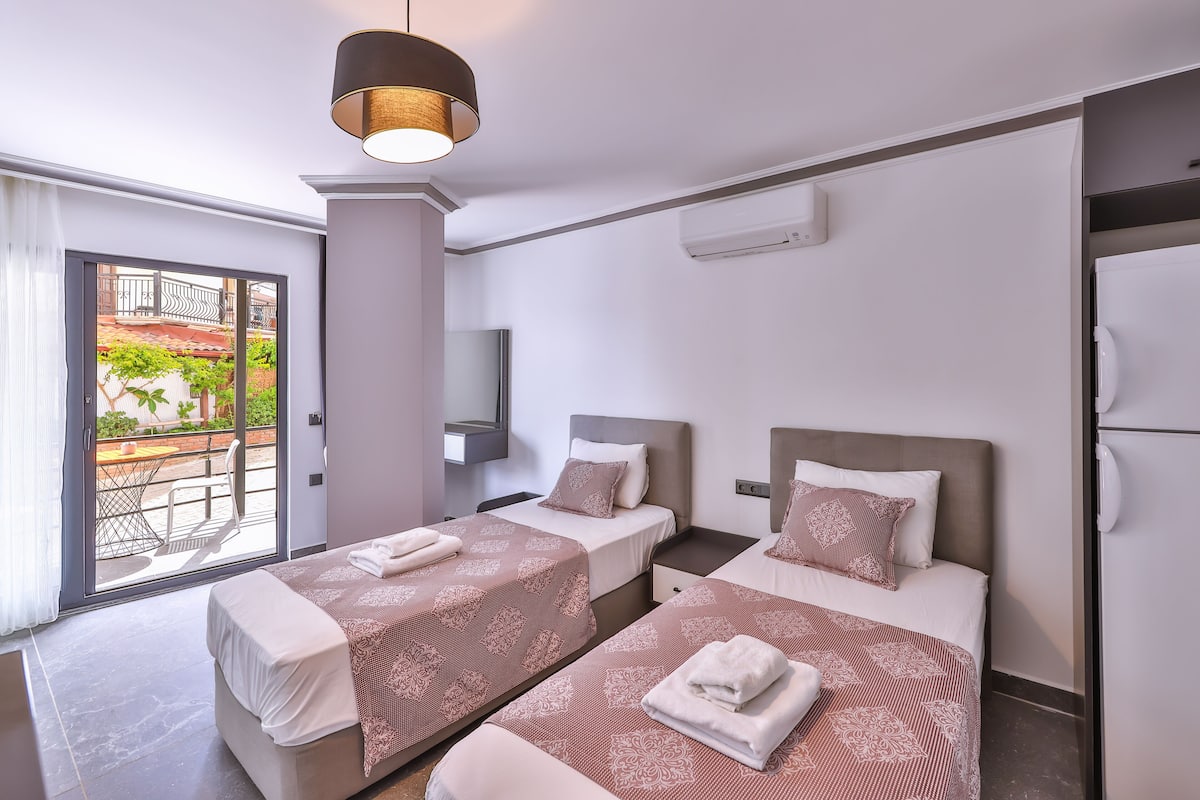 In-room safe, soundproofing, iron/ironing board (on request)