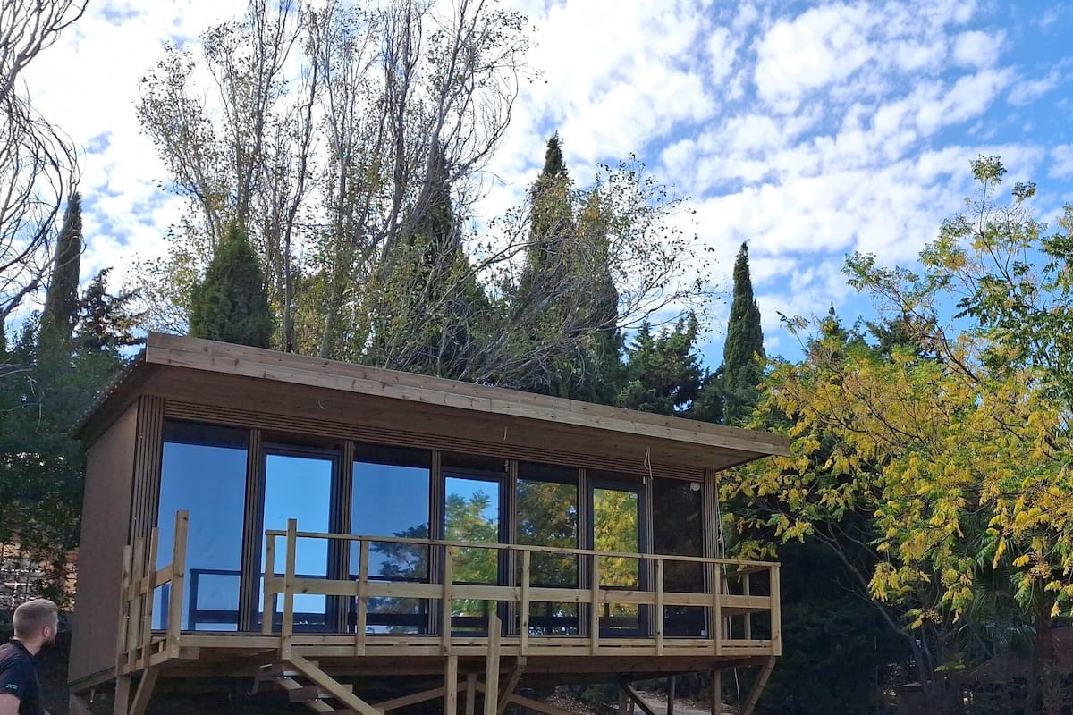 Luxury Loft | Premium bedding, blackout curtains, free WiFi, bed sheets