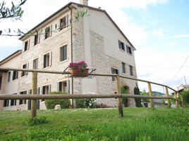 Fachada da propriedade