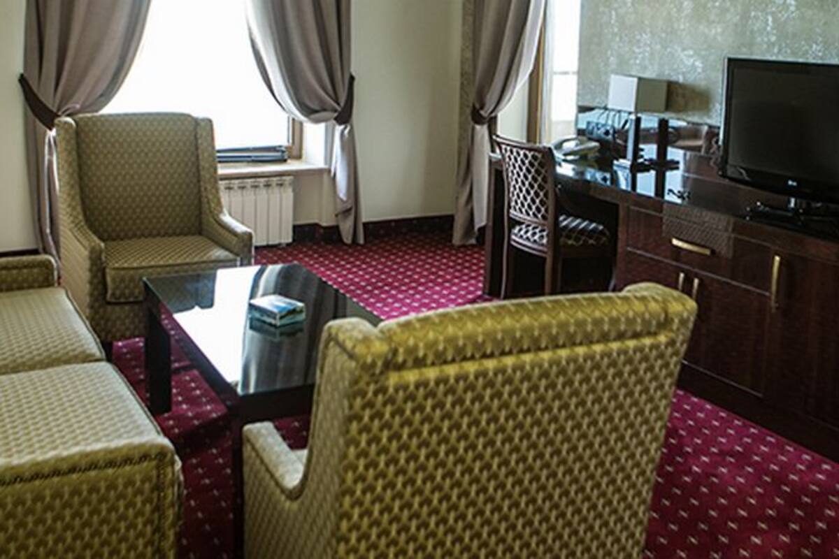 In-room safe, blackout curtains, iron/ironing board, free WiFi