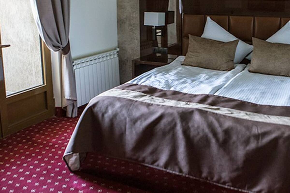 In-room safe, blackout curtains, iron/ironing board, free WiFi