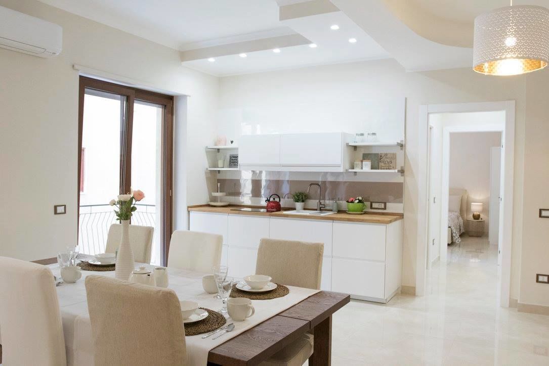 Sarapan masakan setempat setiap hari (EUR 5 per orang)