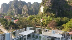 Terrace/patio - Limestone Boutique Hotel (Hoa Lu)