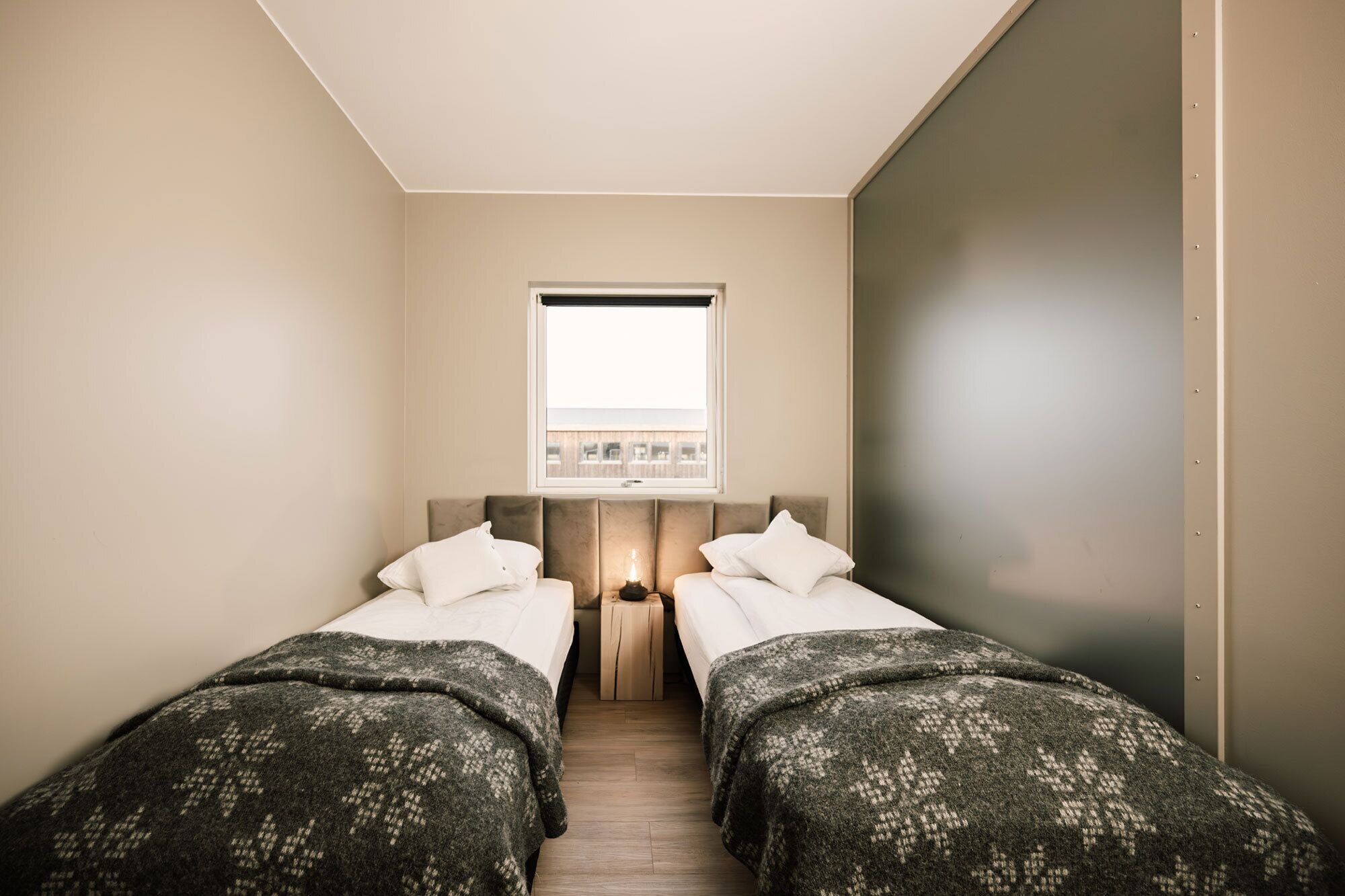 Blackout drapes, free WiFi