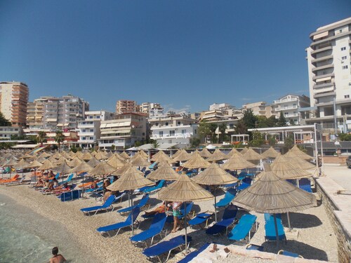 Santa Paola Hotel - In Sarandë (Kodrra)