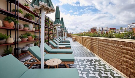 Radisson Blu 1882 Hotel, Barcelona Sagrada Familia - view 3