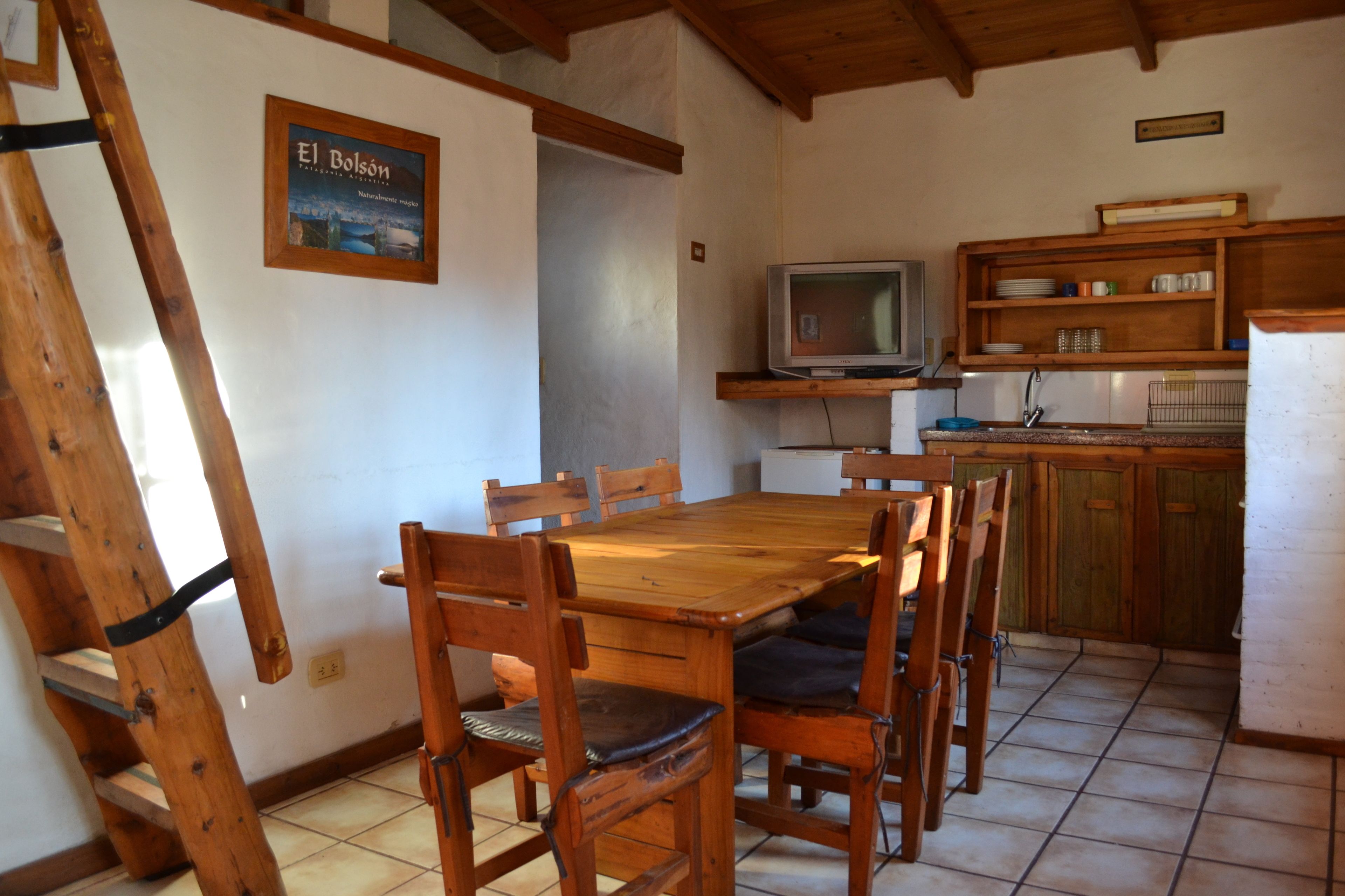 Classic Cabin | In-room dining