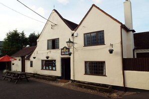 Front of property - The Halfway House Inn (Bridgnorth)