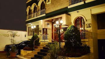 Bagian depan properti