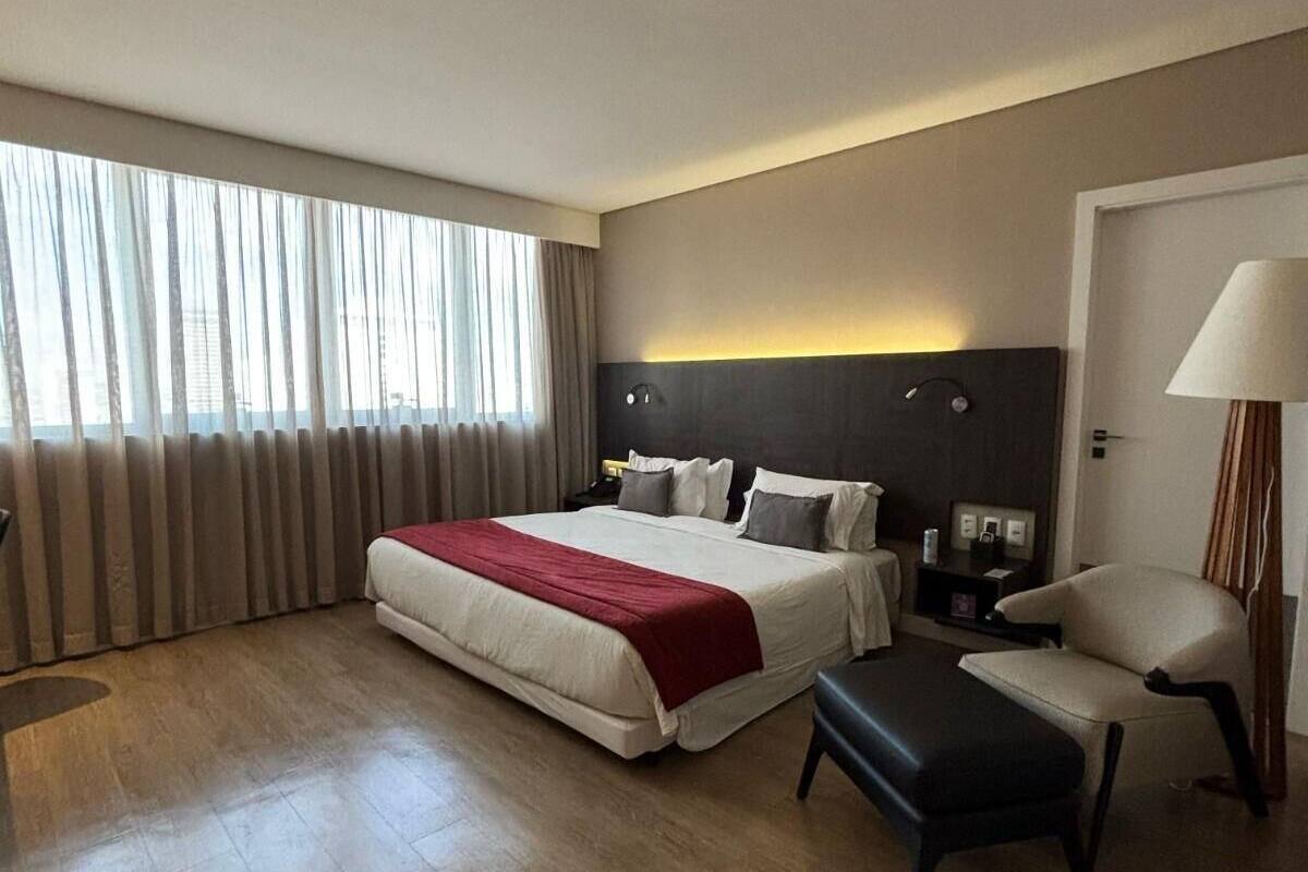 Minibar, cassaforte in camera, una scrivania, insonorizzazione