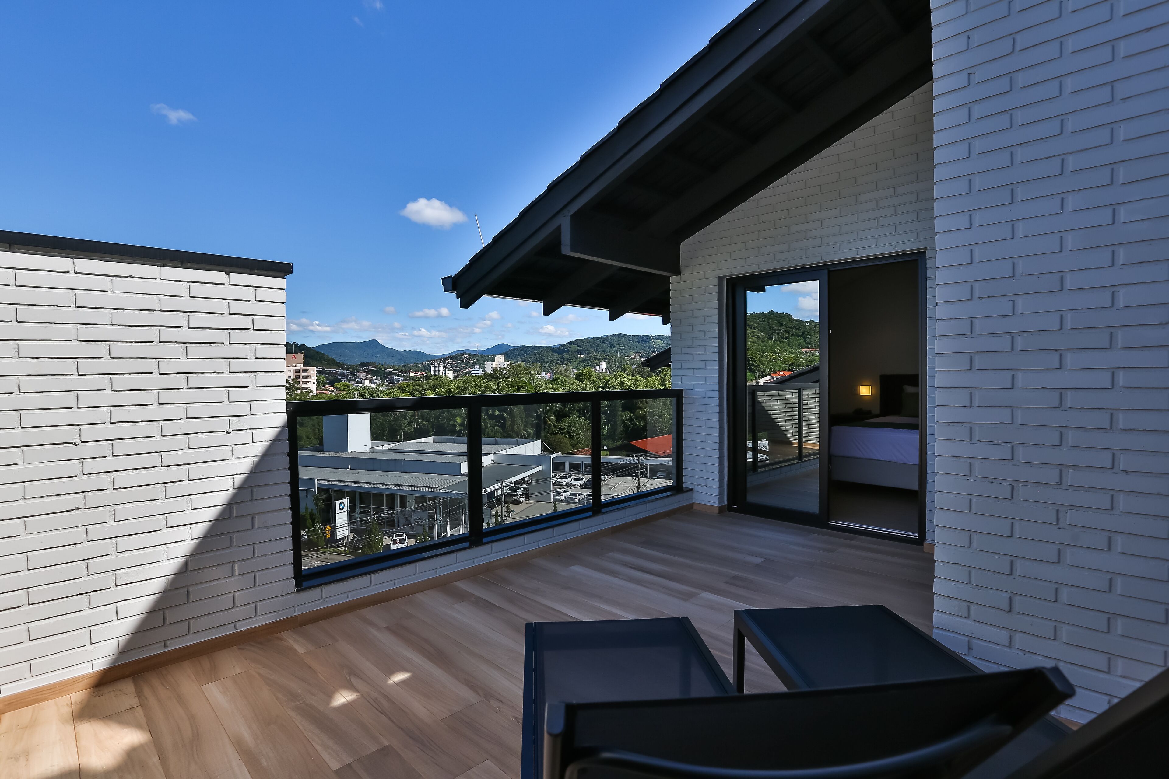 suite, 1 king bed, hot tub | terrace/patio