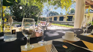 Desayuno a la carta incluido todos los días