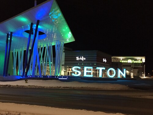 Beautiful Home By South Health Campus Hospital In Seton By Auburn Bay Calgary SE