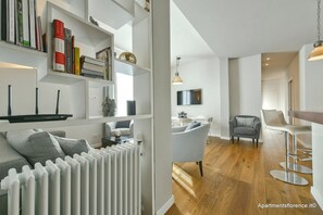 Imagen sin descripción, 5 de 13, botón