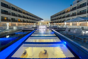 Outdoor pool - HOTEL PLAYASOL MARE NOSTRUM (Ibiza Town)