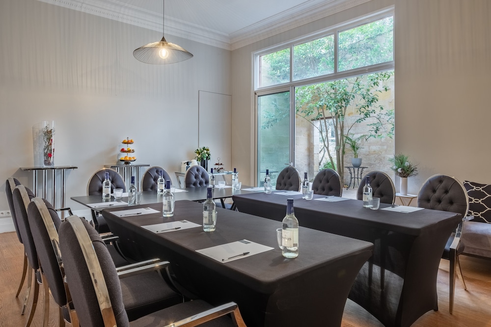 Hotel Le Palais Gallien by null