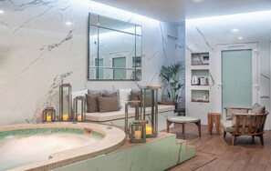 Salas de tratamientos para parejas, sauna, bañera de hidromasaje 