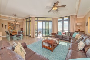 Smart-TV, videospill, bordtennis og bøker