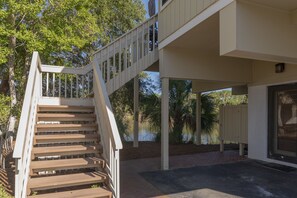 Property grounds - Tranquil Lagoon and Golf  Course Views! Amenity access included! Close to Beach! Pets! (Seabrook Island)