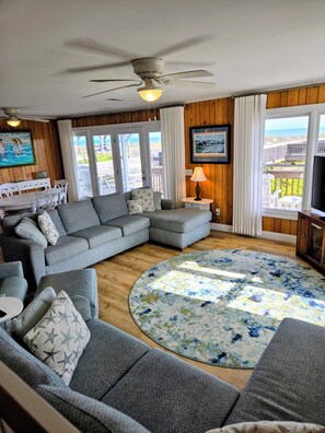 Smart TV, DVD player, books