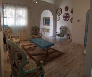 Lobby-Lounge