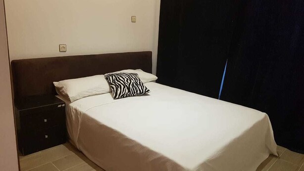 Blackout curtains, iron/ironing board (on request) - Imarati Appart hotel (Tangier)